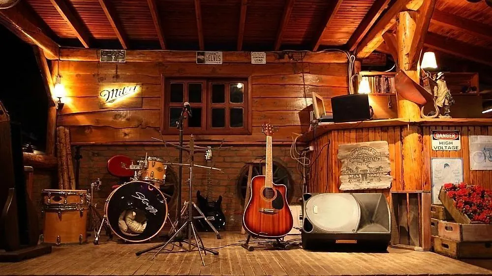 Flying Dutchman Hotel オルデニズ